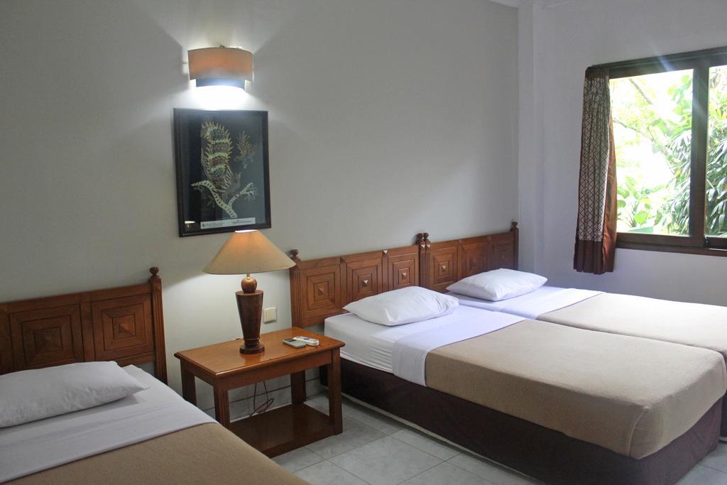 Hotel Winotosastro Garden Yogyakarta Cameră foto